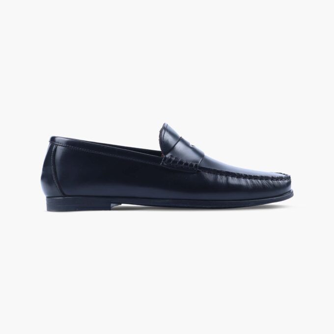 Men's black leather moccasins