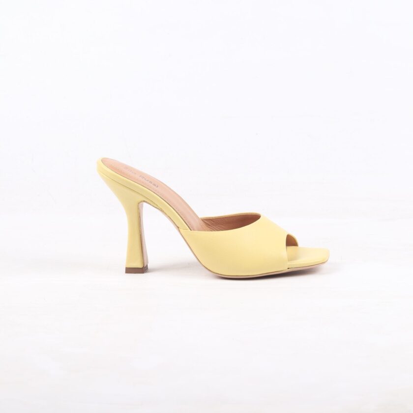 Myna Light Yellow