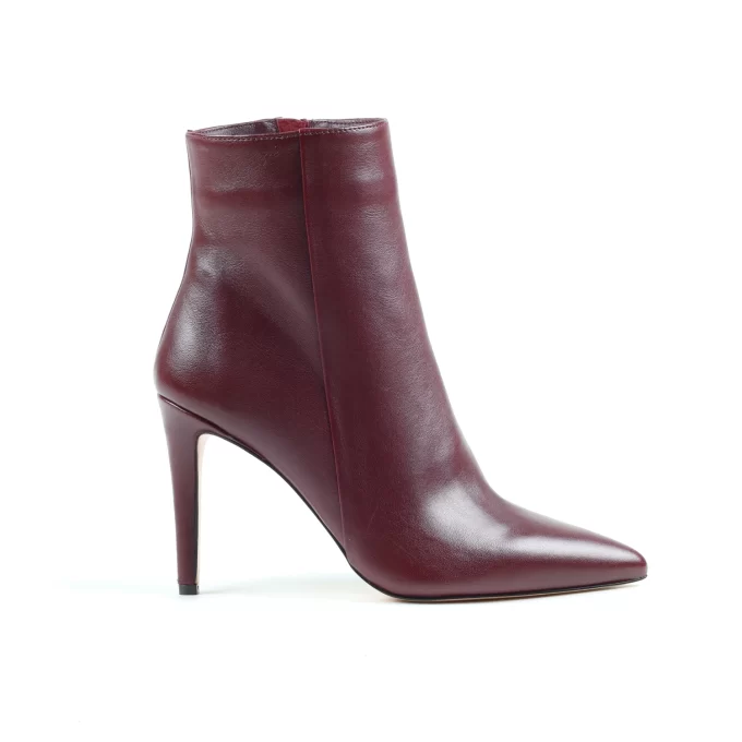 Claudia burgundy leather